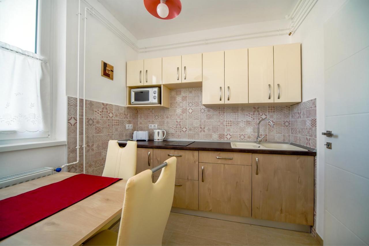 Illy Apartman Apartment Eger Exterior photo